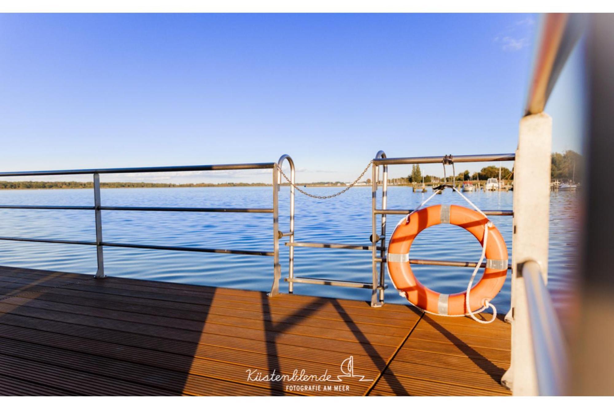 Ostsee Hausboot - Arielle Lp15 Villa Ribnitz-Damgarten Exterior photo