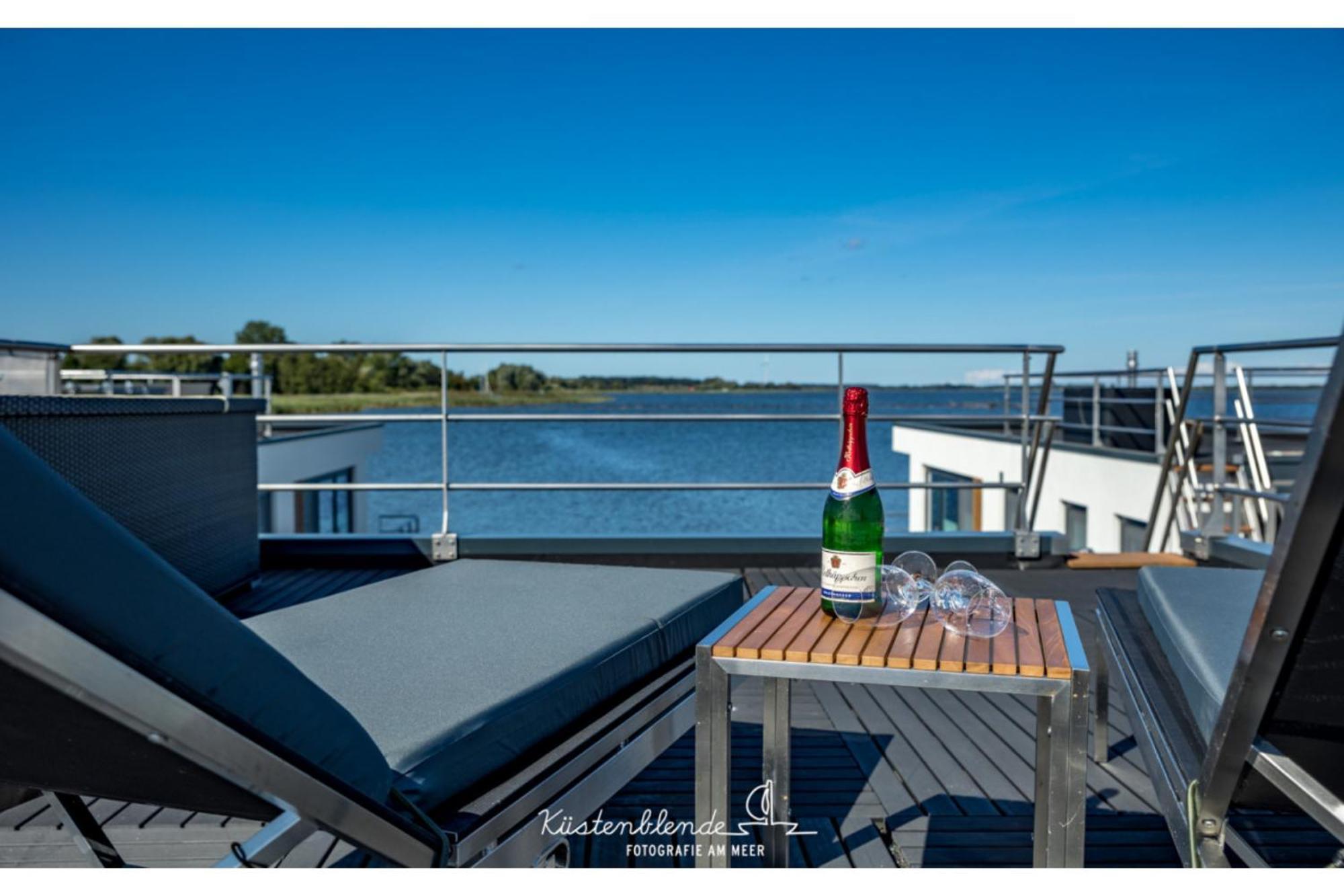 Ostsee Hausboot - Arielle Lp15 Villa Ribnitz-Damgarten Exterior photo